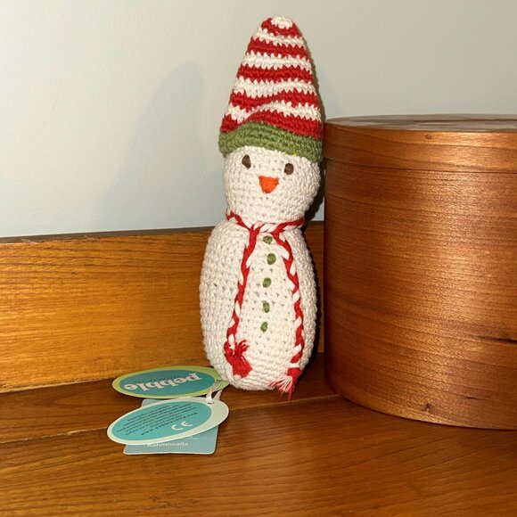 Pebble Hand Knit SNOWMAN Rattle - Picture 3 of 8